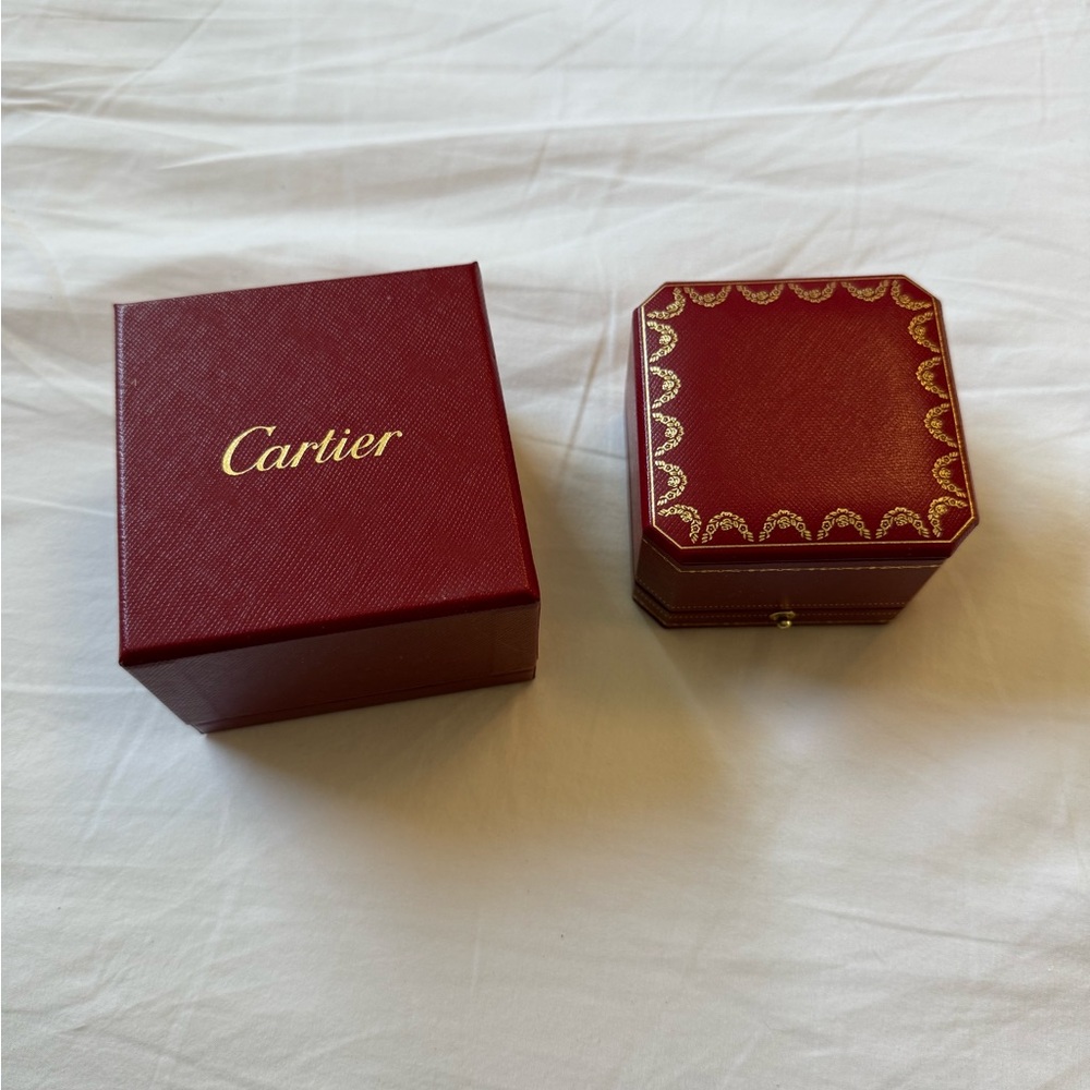 Cartier like new ring box
